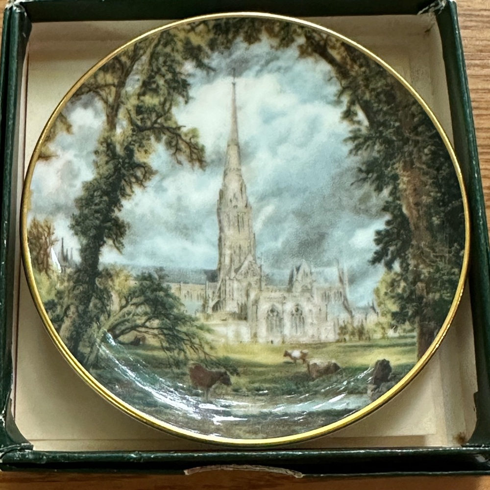 Vintage Crown Staffordshire Mini Souvenir Plate in Original Box and Tags VGUC